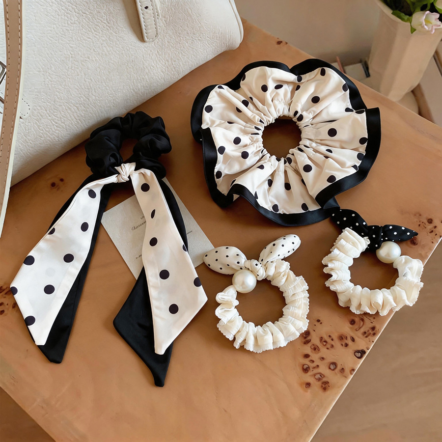 Satin Bow Tie - Siyah Beyaz Saten Puantiyeli Saç Tokaları
