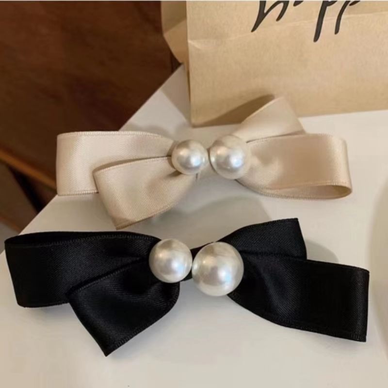 Satin Bow Tie - Kadın için 2024 yılında saç fiyonkları